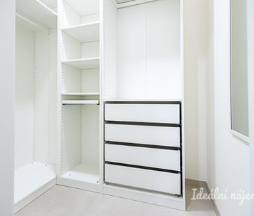 Pronájem bytu 1+kk 40 m2 - Photo 1