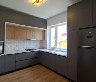 Pipera, vila cu 4 camere de inchiriat, 146 mp utili - Photo 1