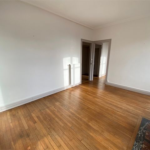 Location Appartement 3 pièces 68m² - Photo 1