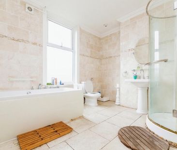 Room in a Shared House, Sheffield, S5 - Photo 4