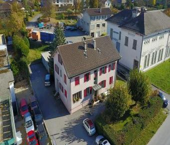 Appartement de 4 pièces au 1er étage - Photo 1