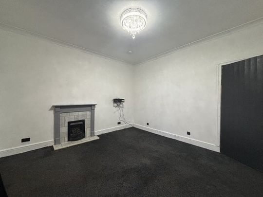 Shaftesbury Street, Alloa - Photo 1