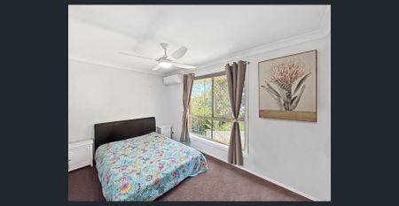 Beautifully Presented Three Bedroom Home in Prime Location - Photo 4