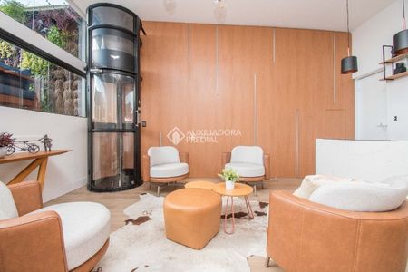Cobertura com 3 quartos e 358m² para alugar em Cristal, Porto Alegre. - Photo 3
