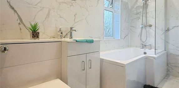 1 bedroom property to rent - Photo 2