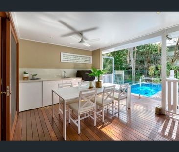 Stylish Paddington Retreat with Pool! - Photo 3