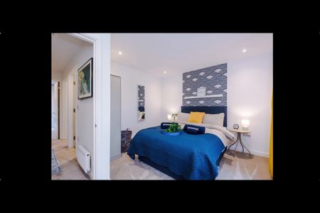 3 Bed Flat, Castle Irwell, M6 - Photo 4