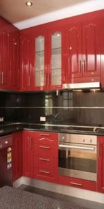 Family House in Ultra-Convenient Location ** Available 05/12/25 ** - Photo 4