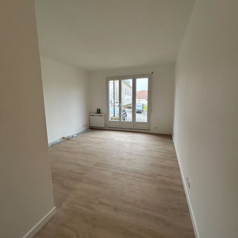 Location appartement 1 pièce, 25.24m², Mennecy - Photo 1