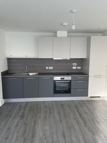 2 bedroom apartment to rent - Photo 4