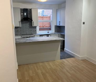 2 Bed Flat, Algernon Road, NW4 - Photo 6