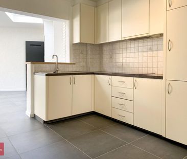 Volledig vernieuwde ruime woning in centrum | Deinzestraat - Photo 2