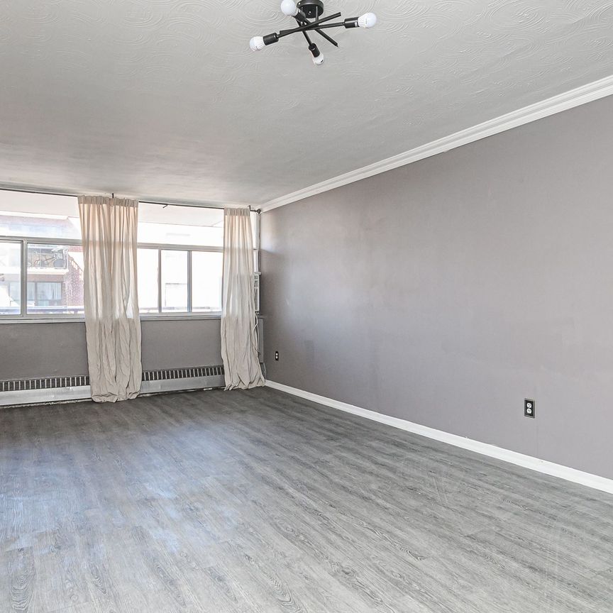 For Lease - 2245 Eglinton Avenue Unit# 605, Toronto, Ontario - Photo 1