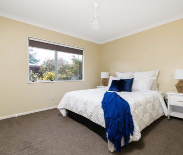 Three Beds Plus A Sleepout - Mt Maunganui - Photo 3