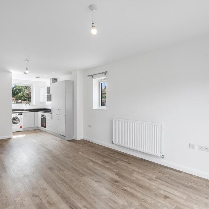 2 bedroom terraced house to rent - Photo 1