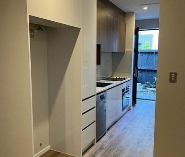 Sunny, Secure & Spacious - 1 Bedroom Townhouse - Photo 3