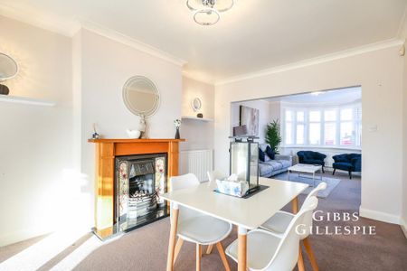 3 bedroom terraced house to rent - Photo 2