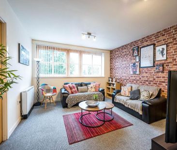 1 bedroom flat to rent - Photo 2