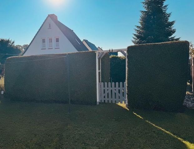 Strandnahe Erdgeschosswohnung mit Garten, neuer Küche, Stellplatz - Foto 1
