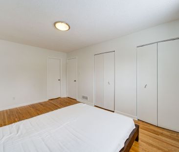 For Lease - 2207 Sunnyvale Drive, Oakville, Ontario - Photo 4