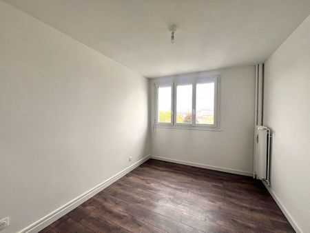 Appartement rénové - Secteur CHAPRAIS - 3 pièces - 57,41 m² - Photo 2