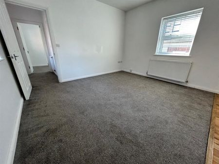Leavesden Road, Watford - Photo 5