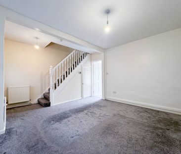 3 Bed Semi-Detached House, Smalldale Road, B42 - Photo 3