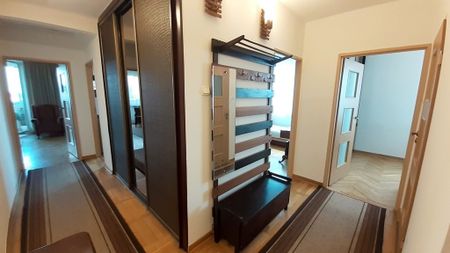 Warszawa, Aleja Solidarności - Photo 4