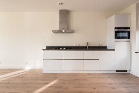Appartement te huur: Cornelis Vermuydenstraat 56 1018 RN Amsterdam - Photo 2