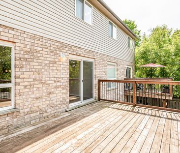 For Lease - 258 Mcmeeken Drive, Cambridge, Ontario - Photo 2