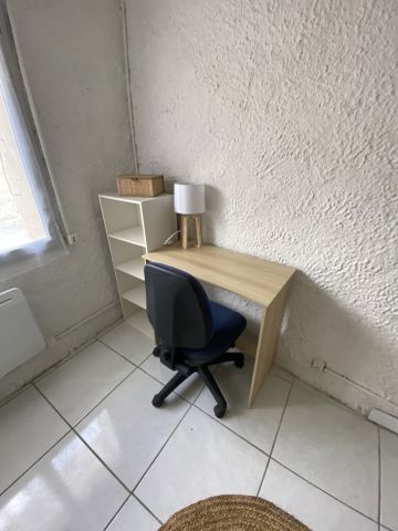 Location Appartement 2 pièces 35m² CASTELNAUDARY 11400 - Photo 3