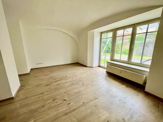 Ab Juli verfügbar: Charmante Erdgeschosswohnung mit Terrasse, Keller und Parkplatz in Judenburg - Photo 1