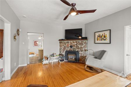 2704 Don Street - Photo 4