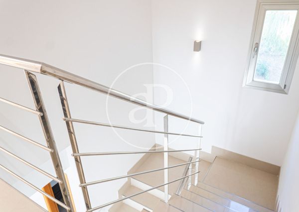 House for rent in Cala Vinyes