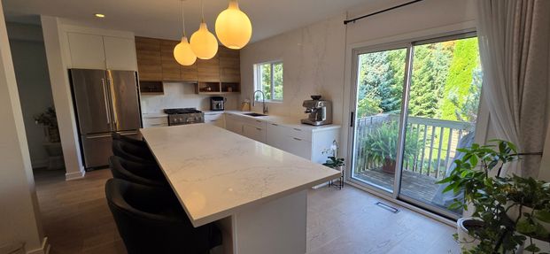 For Lease - 337 Carruthers Avenue Unit# Upper, Newmarket, Ontario - Photo 1