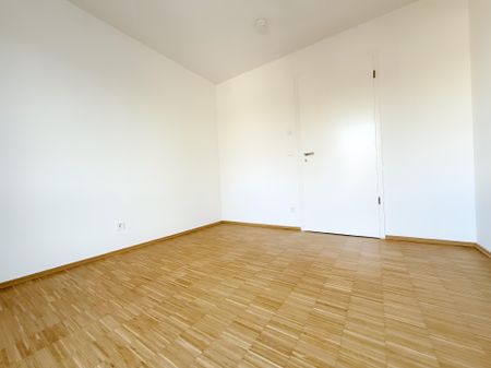 HOCHWERTIGE 4-ZIMMERWOHNUNG MIT BALKON ZU MIETEN! - Foto 4