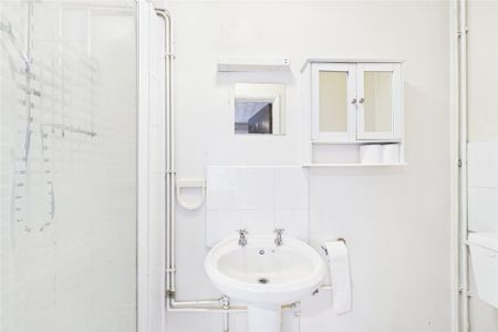 1 bedroom detached house to rent - Photo 3