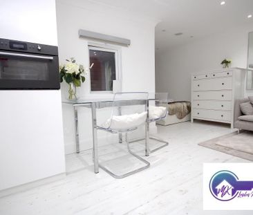 1 Bedroom Studio To Rent - Photo 2