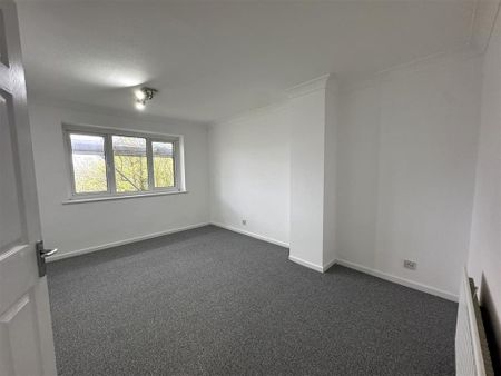 4 bedroom house to rent - Photo 4