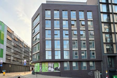 6 bedroom flat share to rent - Photo 2