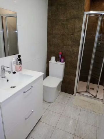 Calle Jacomart, Valencia, Valencian Community 46019 - Photo 5