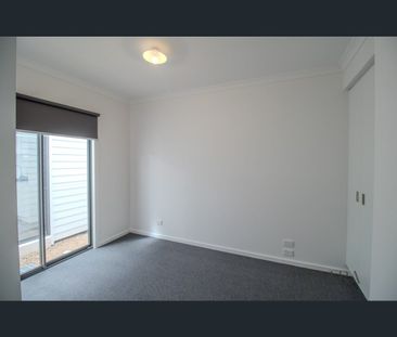 15 Callaway Street, Mambourin, Vic 3024 - Photo 5