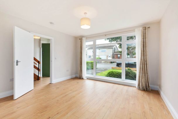 Price €3,250 pcm - Available Now - Unfurnished - Photo 1