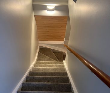 For Lease - 45 Huntsman Crescent, Kanata, Ontario - Photo 6