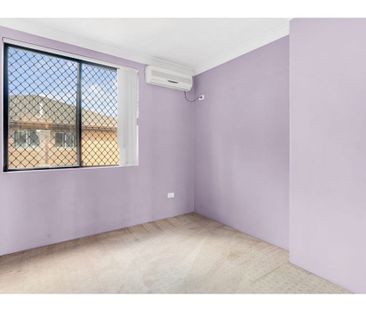 Stylish Living in Prime Hurstville Location - Photo 4