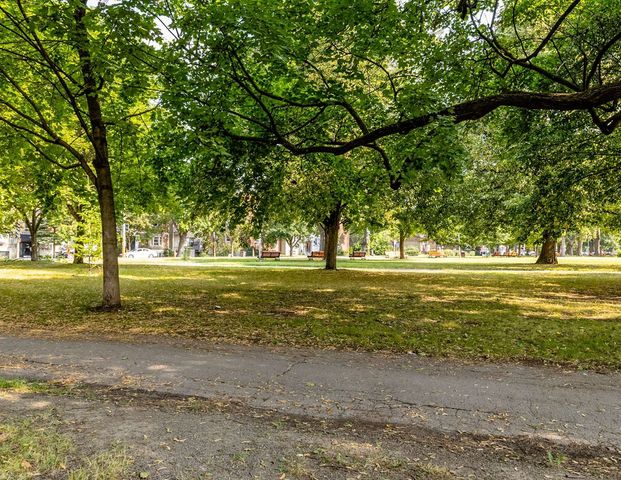À louer / Appartement - Photo 1
