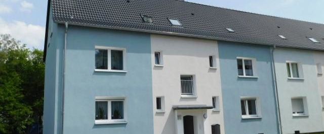 Schöne Dachgeschoss-Wohnung in Stadtnähe! - Foto 1