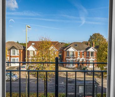 2 bedroom flat to rent - Photo 6