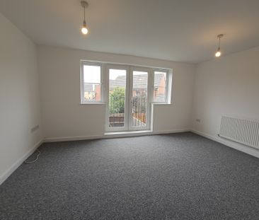 3 Bedroom House To Rent in Hampton Vale - £1,250 pcm - Photo 5