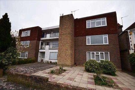 Warren Road, North Chingford, E4 - Photo 4